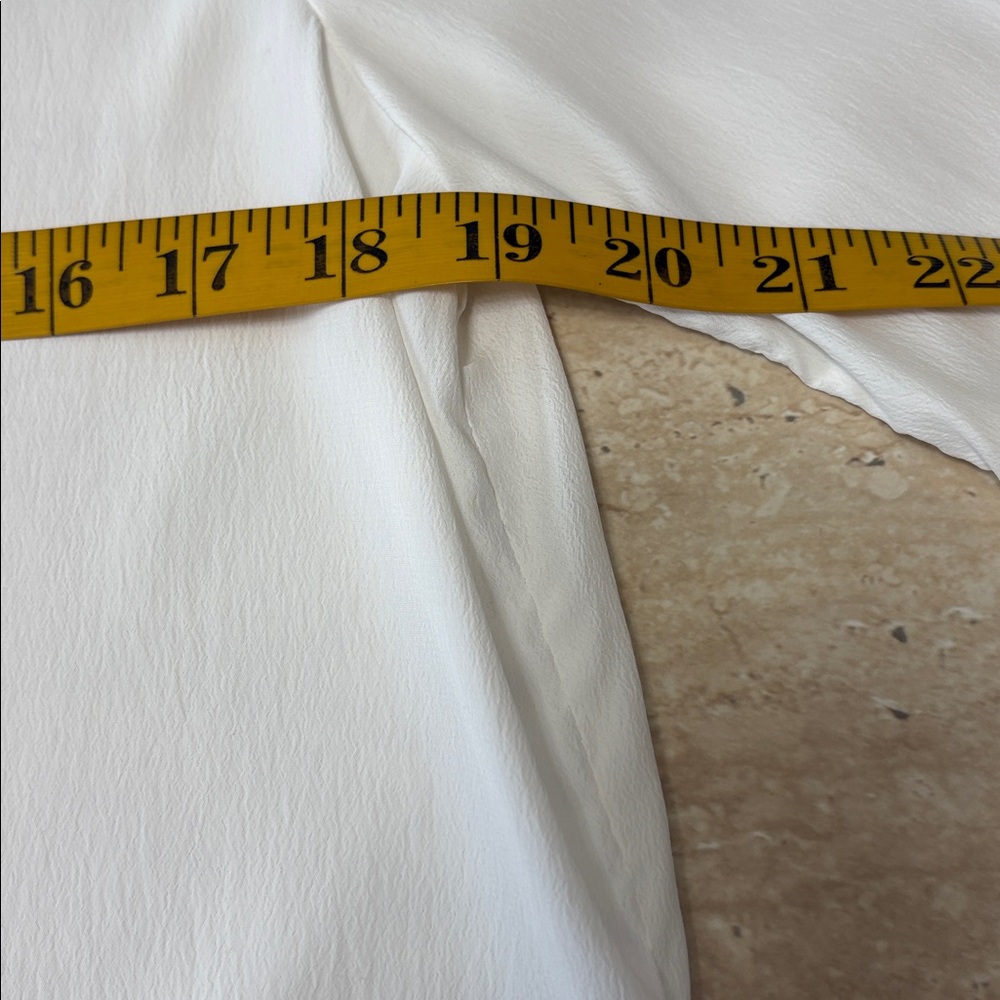 Zara, Comfortable, airy Tunic White Blouse w/silver beading. Great Condition. - Picture 7 of 11